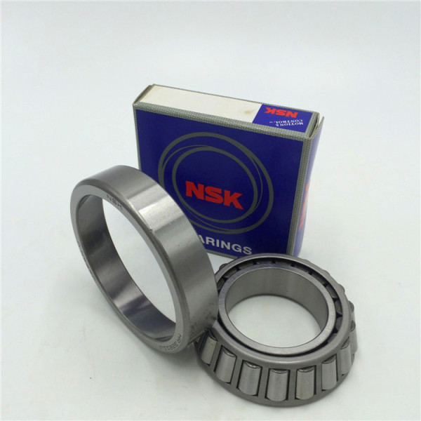 HR 32004 XJ  NSK